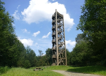 Bild_6_TI_Neuhaus_Silberborn_Hochsollingturm.jpg