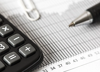Steuern und Finanzen